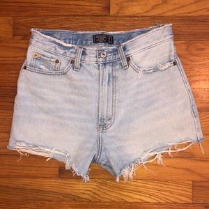 Abercrombie & Fitch Annie High rise shorts